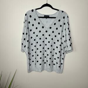 Premise Woman 1X V-Neck Short Sleeve‎ Pullover Gray Black Polka Dot Sweater Plus